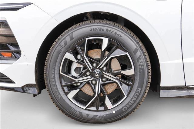 new 2025 Hyundai Sonata car, priced at $30,190