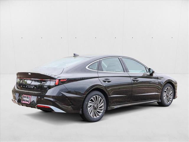 new 2025 Hyundai Sonata Hybrid car, priced at $32,537