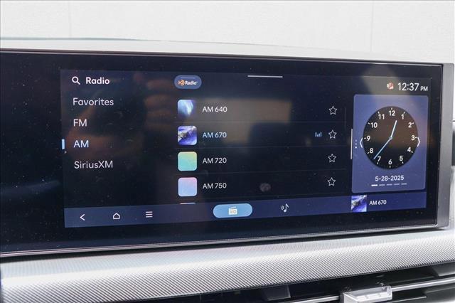 new 2025 Hyundai Sonata Hybrid car, priced at $32,537