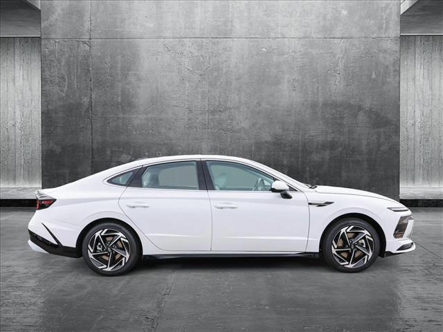 new 2025 Hyundai Sonata car, priced at $32,308