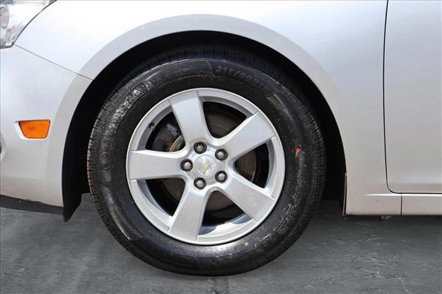 used 2015 Chevrolet Cruze car, priced at $7,999