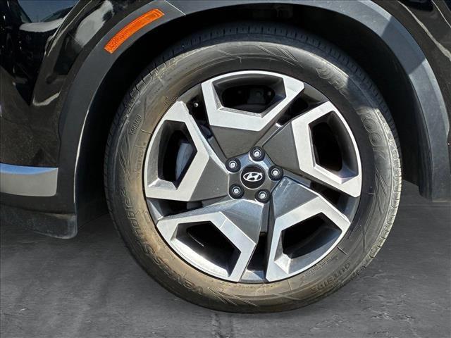 used 2024 Hyundai Palisade car, priced at $38,155