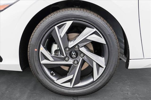 new 2025 Hyundai Elantra car, priced at $26,462