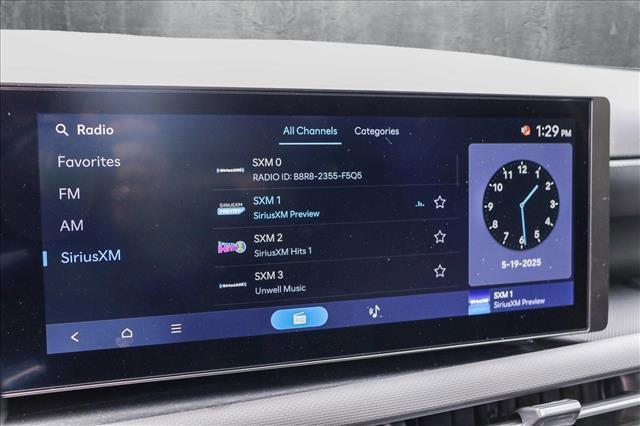 new 2025 Hyundai TUCSON Hybrid car, priced at $35,082