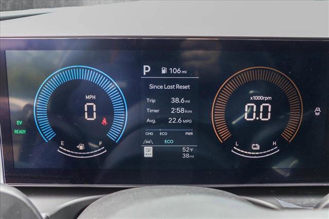 new 2025 Hyundai TUCSON Hybrid car, priced at $35,082