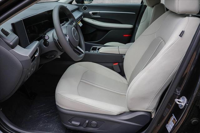 new 2025 Hyundai Sonata car, priced at $30,322