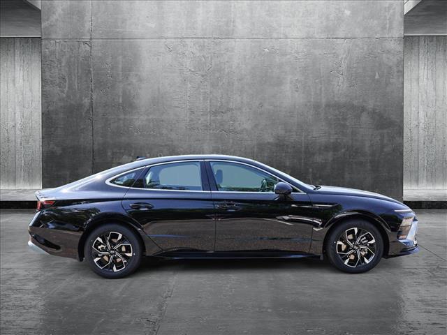 new 2025 Hyundai Sonata car, priced at $28,870