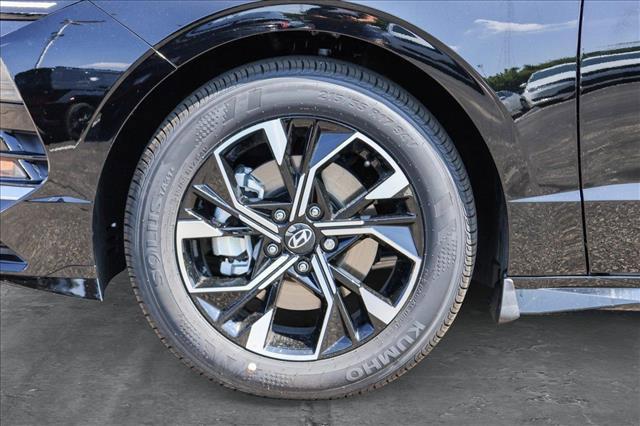 new 2025 Hyundai Sonata car, priced at $28,870