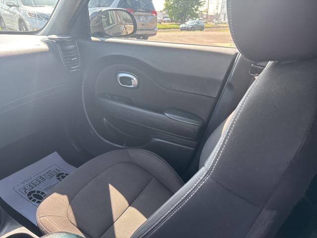 used 2016 Kia Soul car, priced at $5,998