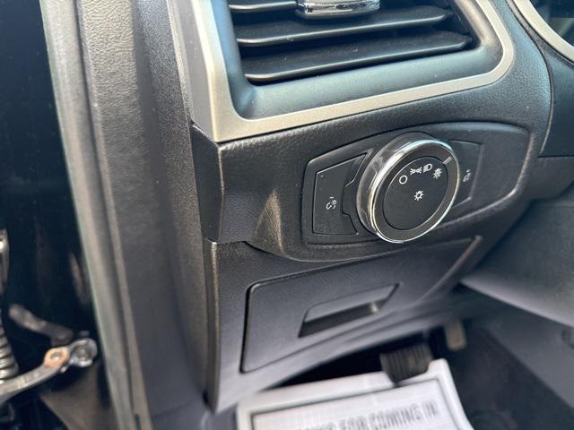 used 2016 Ford Edge car, priced at $12,998