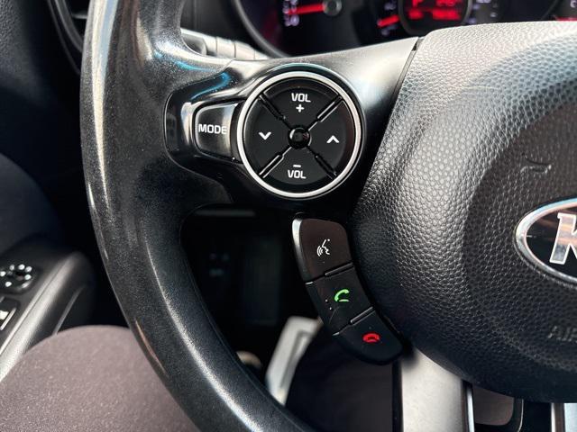 used 2015 Kia Soul car, priced at $9,799