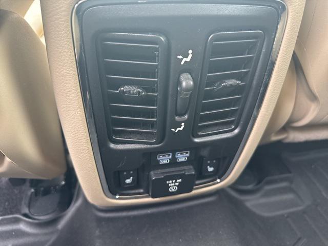 used 2017 Jeep Grand Cherokee car, priced at $16,898