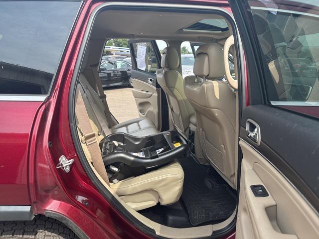 used 2017 Jeep Grand Cherokee car, priced at $16,898