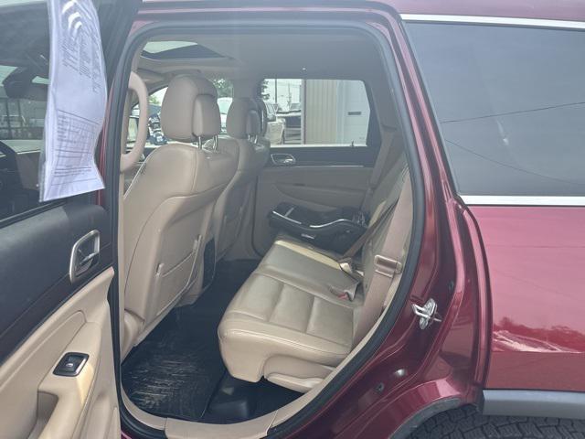 used 2017 Jeep Grand Cherokee car, priced at $16,898