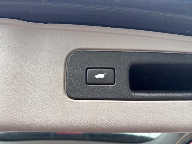 used 2015 Honda Odyssey car, priced at $13,398