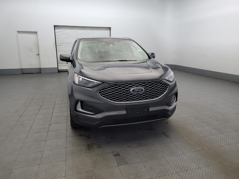 used 2024 Ford Edge car, priced at $23,495
