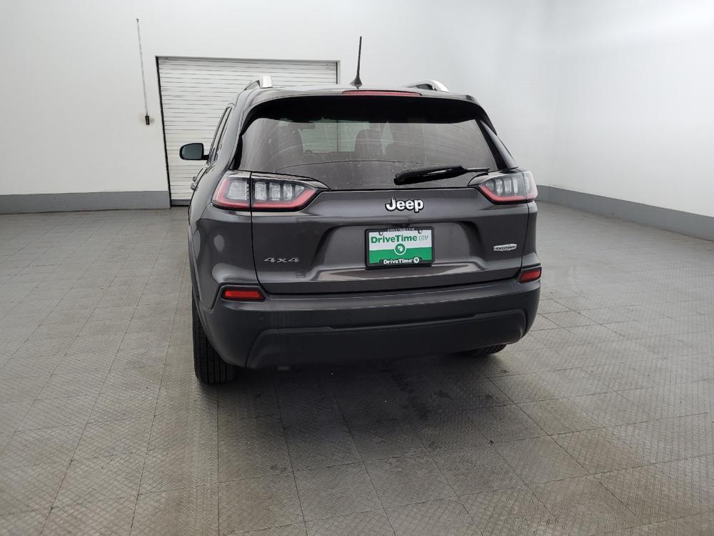 used 2019 Jeep Cherokee car, priced at $18,895