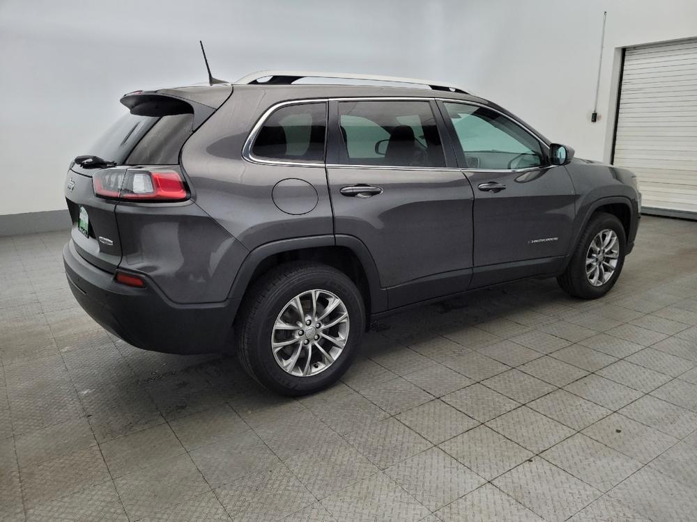 used 2019 Jeep Cherokee car, priced at $18,895