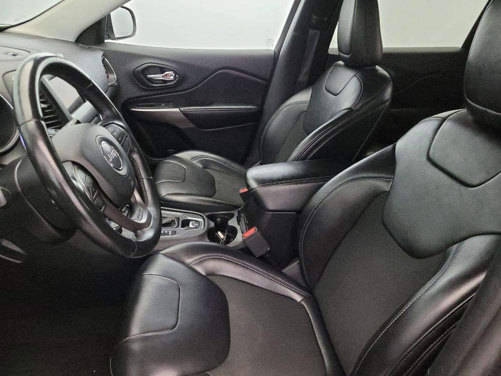 used 2019 Jeep Cherokee car, priced at $18,895