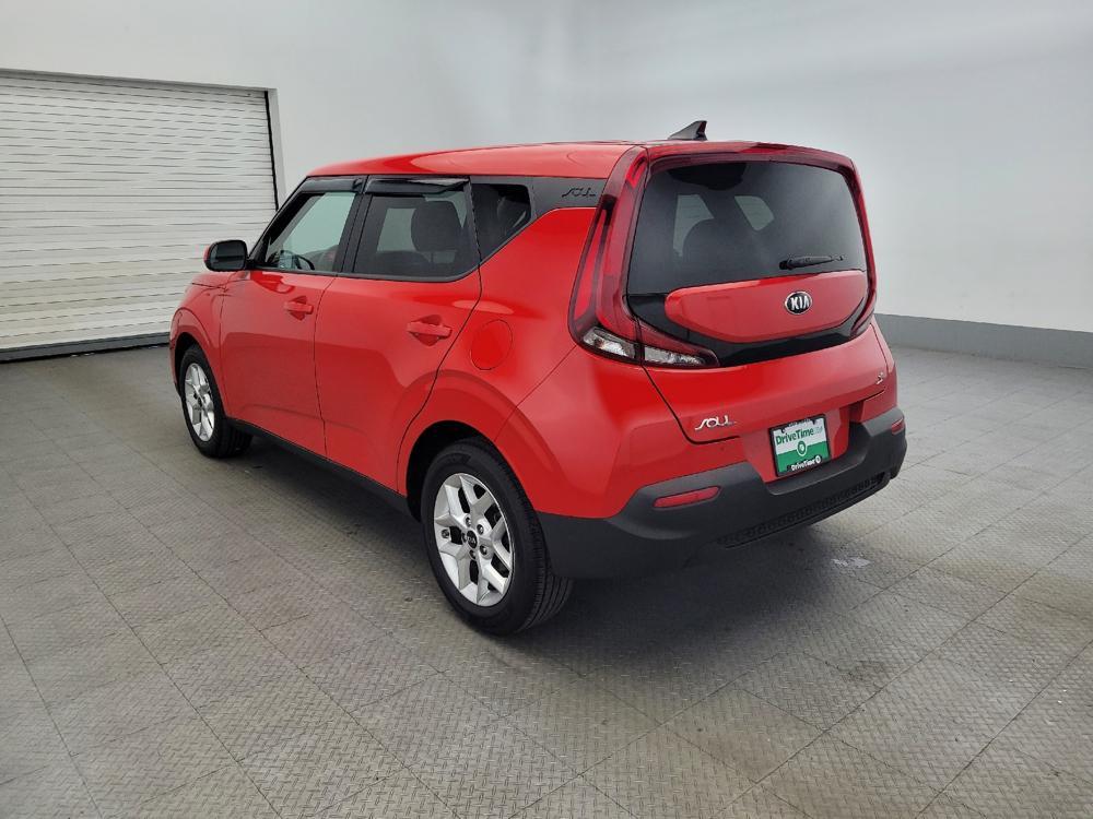 used 2021 Kia Soul car, priced at $14,895