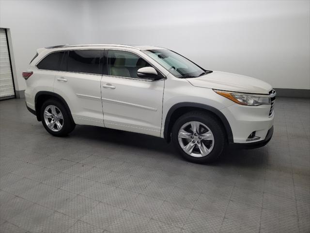 used 2015 Toyota Highlander car, priced at $20,395