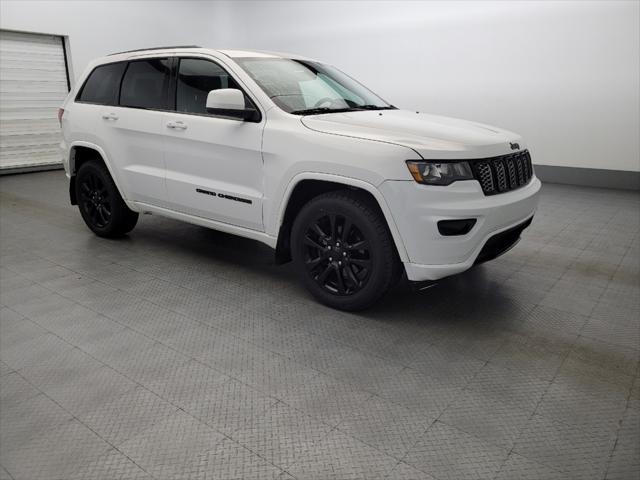 used 2017 Jeep Grand Cherokee car, priced at $19,195