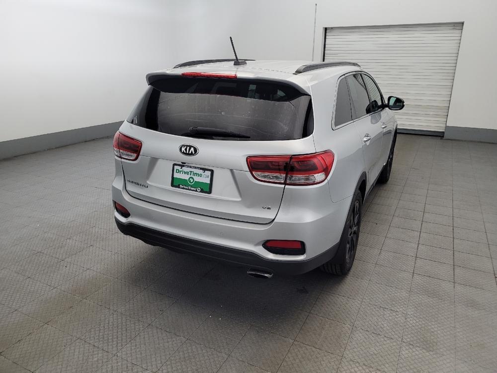 used 2019 Kia Sorento car, priced at $16,195