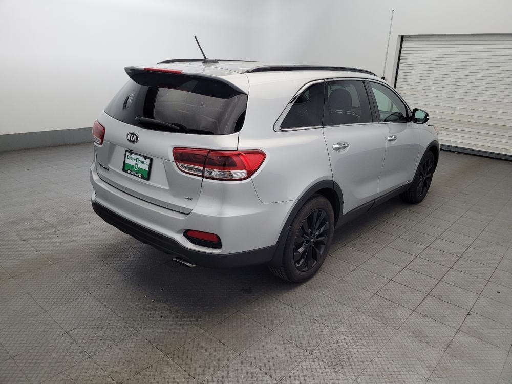 used 2019 Kia Sorento car, priced at $16,195