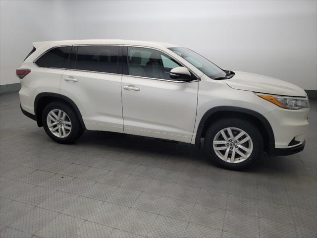 used 2016 Toyota Highlander car, priced at $22,195