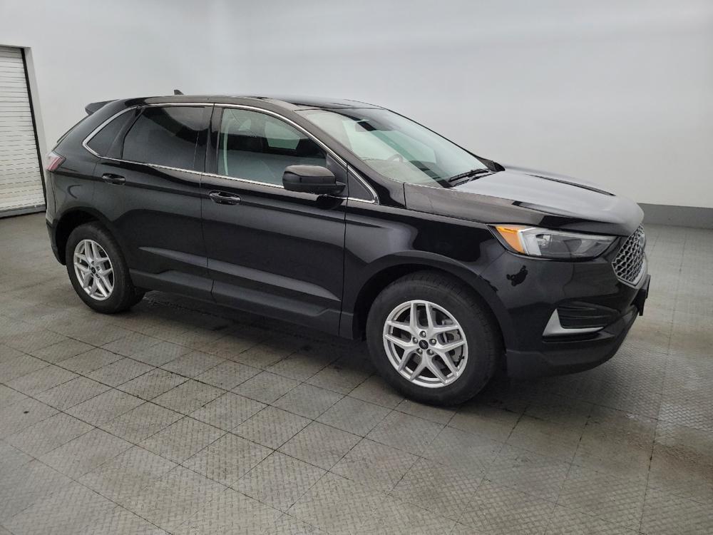 used 2024 Ford Edge car, priced at $26,595