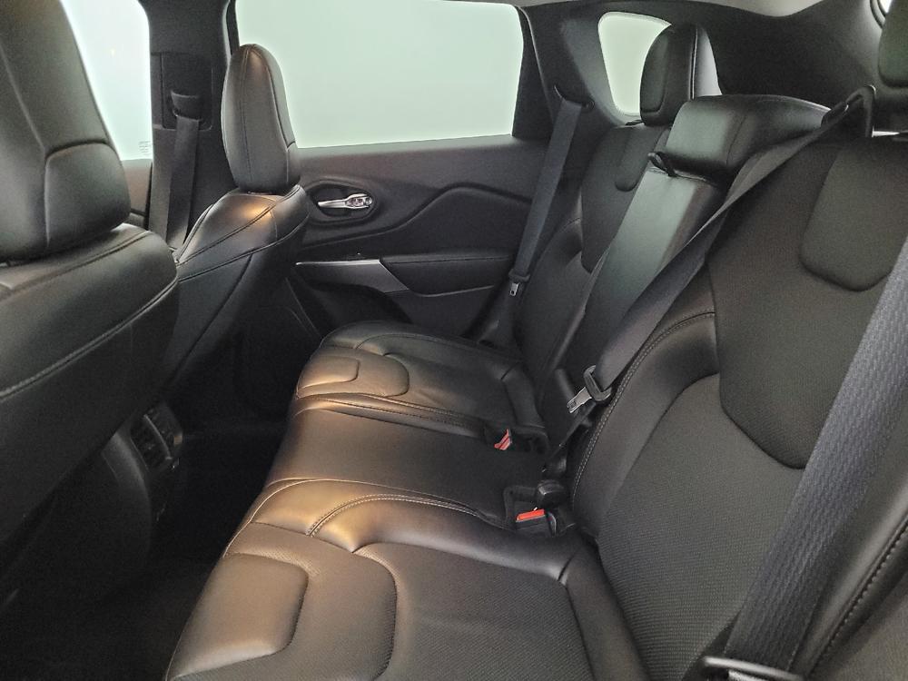 used 2021 Jeep Cherokee car, priced at $22,295