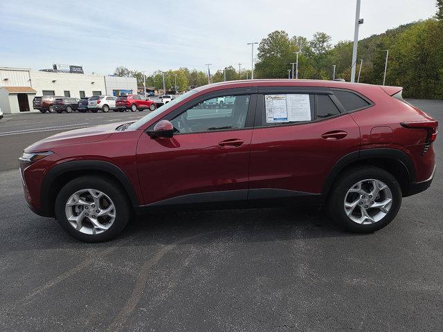 used 2024 Chevrolet Trax car, priced at $21,995