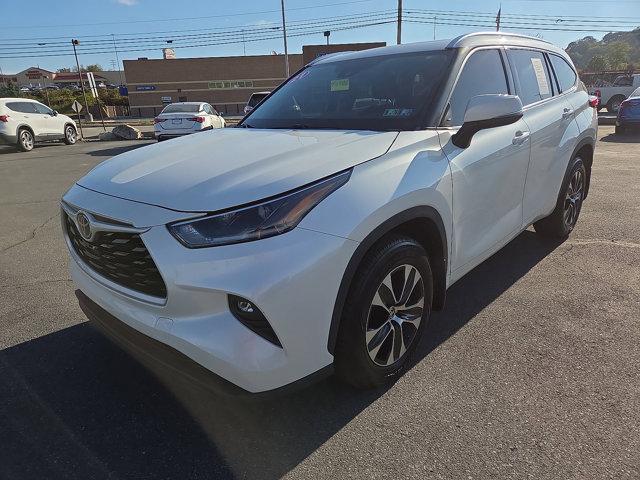 used 2021 Toyota Highlander car