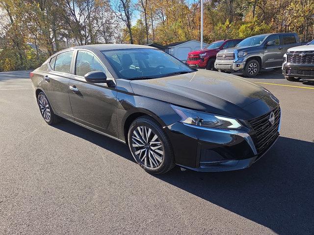 used 2025 Nissan Altima car, priced at $23,499