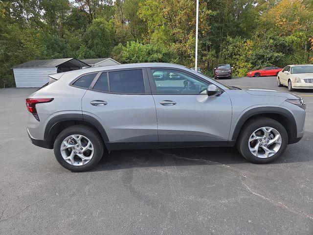 used 2024 Chevrolet Trax car, priced at $21,995
