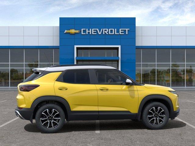 new 2025 Chevrolet TrailBlazer car, priced at $34,015