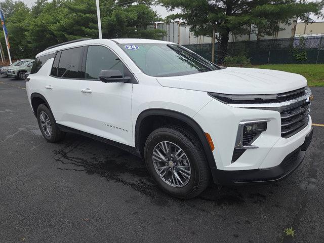 used 2024 Chevrolet Traverse car, priced at $38,995
