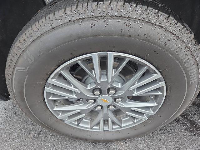 used 2024 Chevrolet Traverse car, priced at $38,995