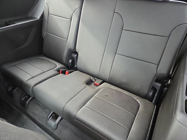 used 2023 Chevrolet Traverse car, priced at $43,995