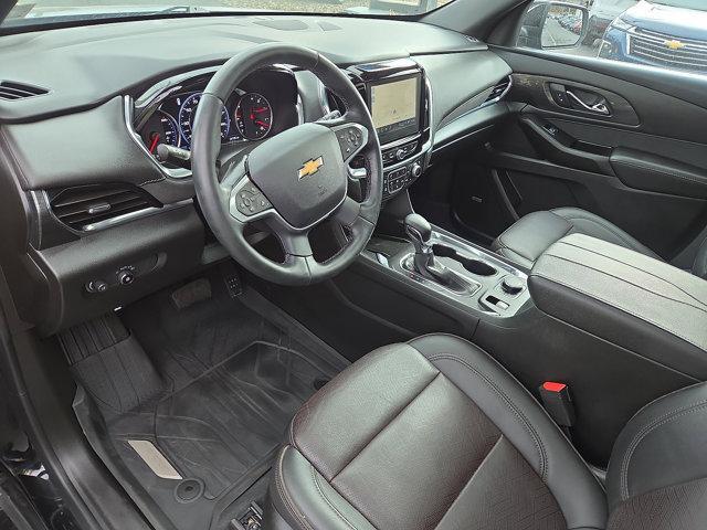 used 2023 Chevrolet Traverse car, priced at $43,995