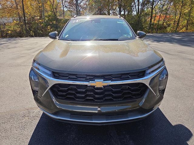 used 2024 Chevrolet Trax car, priced at $22,999