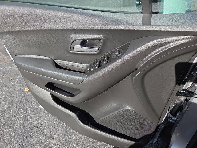 used 2022 Chevrolet Trax car, priced at $20,998