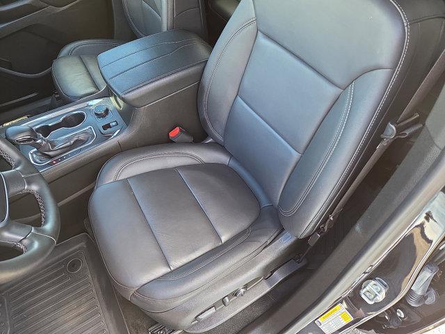 used 2023 Chevrolet Traverse car, priced at $34,997