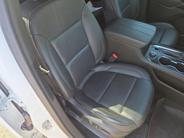 used 2023 Chevrolet Traverse car, priced at $35,999