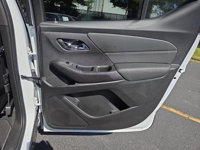 used 2023 Chevrolet Traverse car, priced at $35,999