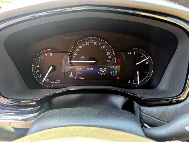 used 2018 Cadillac XT5 car, priced at $17,980