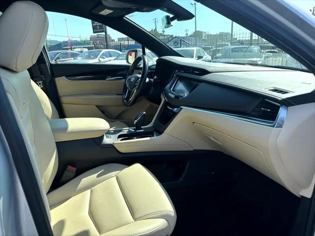 used 2018 Cadillac XT5 car