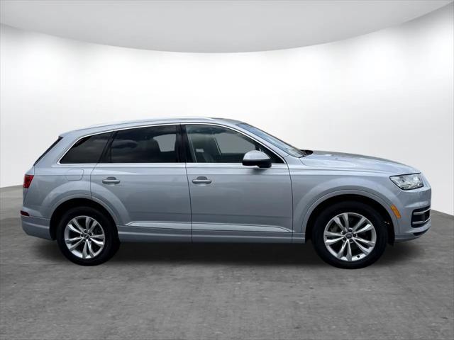 used 2018 Audi Q7 car, priced at $17,800