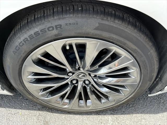 used 2022 Lexus LS 500 car, priced at $52,900