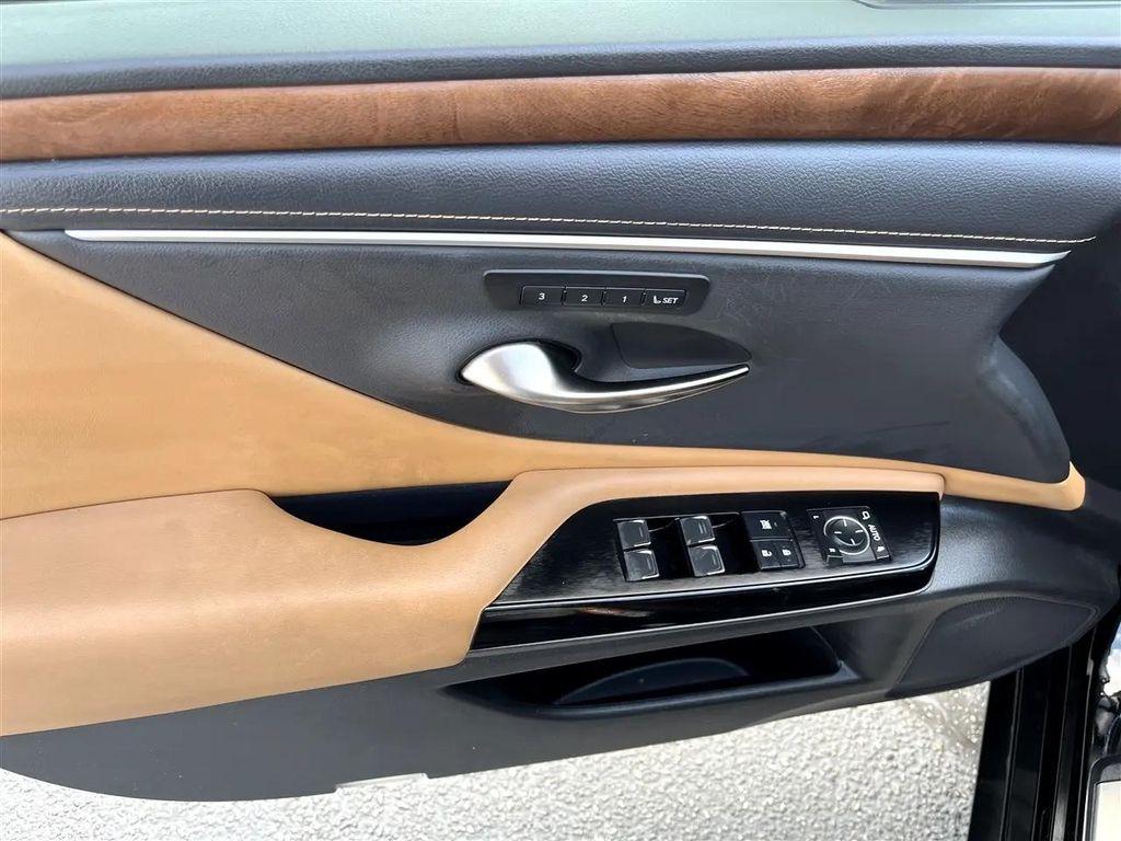 used 2023 Lexus ES 350 car, priced at $29,500